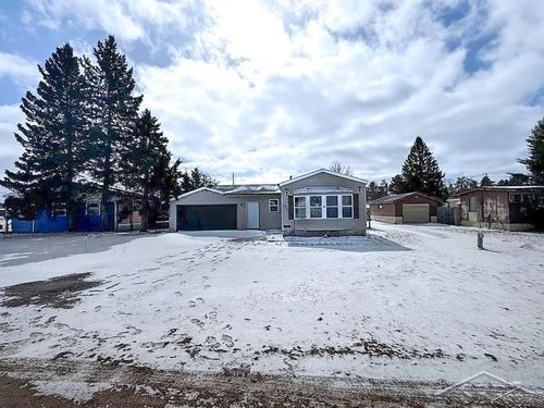 107 E Blueberry St, Gwinn, MI, 49841-9126 | Card Image