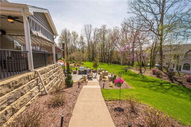 204 Elmhurst Cir, House other with 4 bedrooms, 4 bathrooms and 2 parking in Cranberry Township PA | Image 44