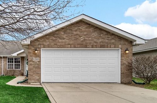 1205 W 84th Ln, Merrillville, IN, 46410 | Card Image