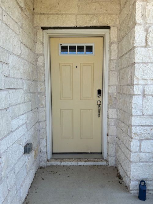 134 Stellers Swoop, Cedar Creek, TX, 78612-2221 | Card Image
