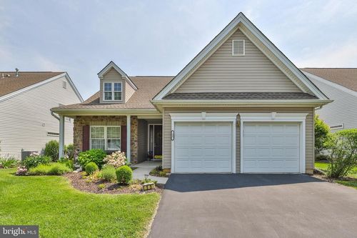 11 Inverness Ln, Easton, PA, 18045-2187 | Card Image