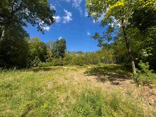 M1L52S3 Garland Rd, Barnstead, NH, 03218 | Card Image