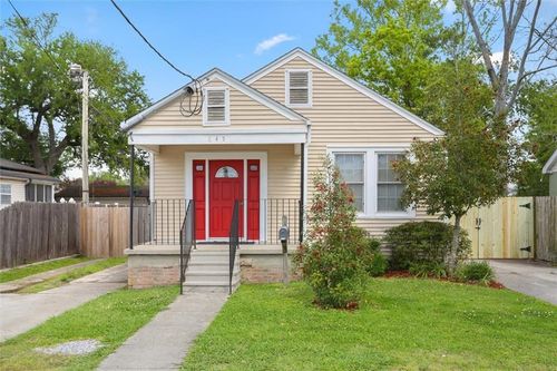 645 Saint George Ave, Jefferson, LA, 70121-1116 | Card Image