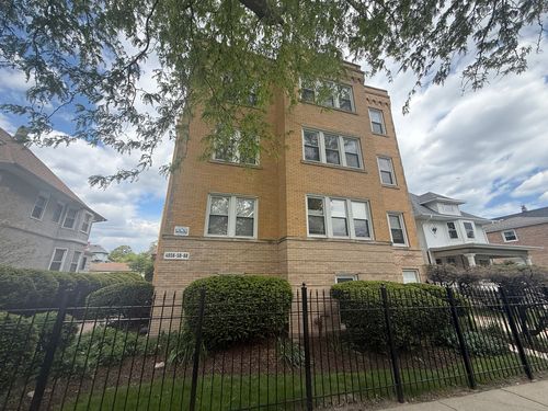 2n-4856 W Warner Ave, Chicago, IL, 60641-1816 | Card Image