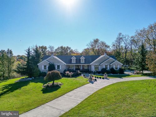 272 Skyview Ln, ROCKINGHAM, VA, 22802-1160 | Card Image