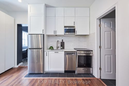 331 Catherine St, Ottawa, ON, K1R5T4 | Card Image