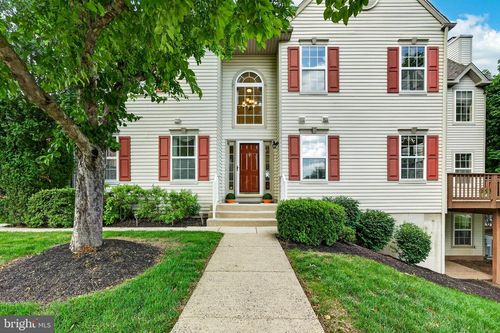 700 Gilbert Pl, TRAPPE, PA, 19426-2258 | Card Image