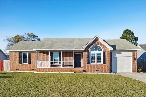 1060 Alexwood Dr, Hope Mills, NC, 28348-5600 | Card Image