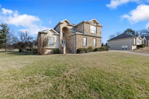 2062 Concord Pl, Cape Girardeau, MO, 63701-2506 | Card Image