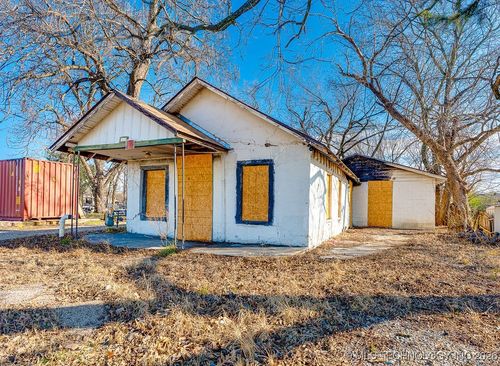 112 S Maywood St, Ada, OK, 74820-6249 | Card Image