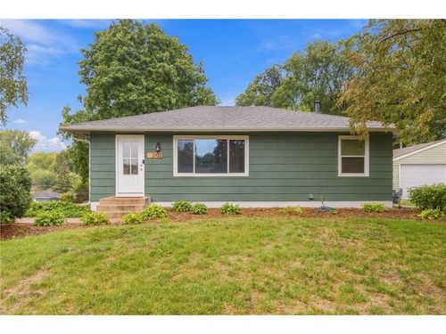 2102 Opal Dr, Eagan, MN, 55122-2852 | Card Image