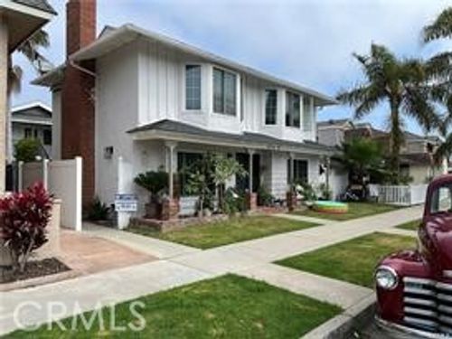 413 14th, Huntington Beach, CA, 92648 | Card Image
