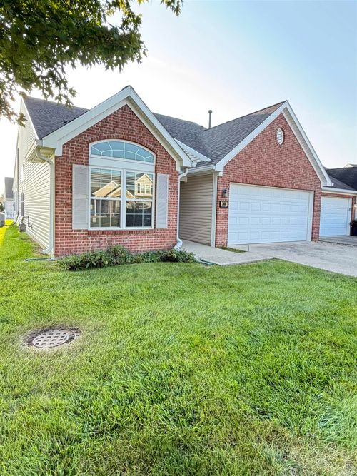 2806 Bridgestone Cir, Kokomo, IN, 46902-7008 | Card Image