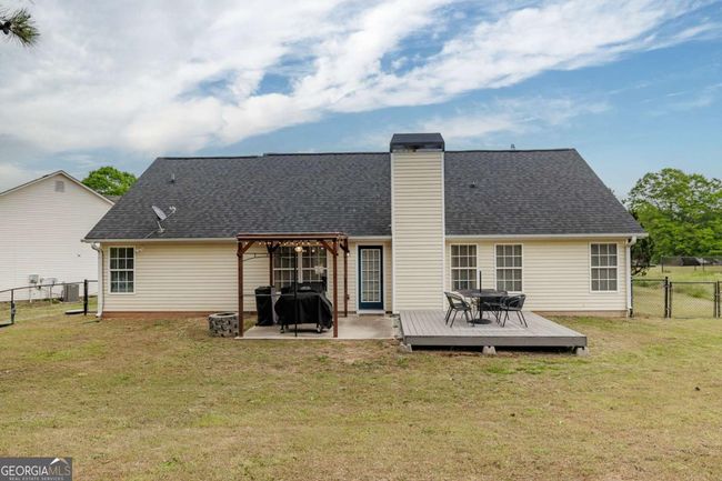 1217 Nunnally Dr, House other with 3 bedrooms, 2 bathrooms and 4 parking in Monroe GA | Image 31