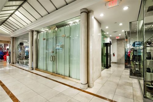 cu205-19201 Collins Ave, Sunny Isles Beach, FL, 33160-2202 | Card Image