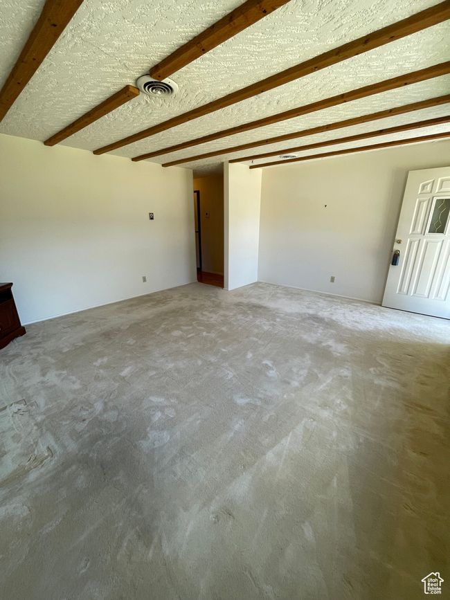 884 E 5575 S, Condo with 2 bedrooms, 1 bathrooms and 2 parking in South Ogden UT | Image 6