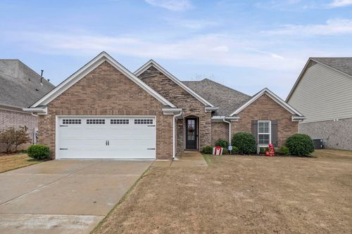 295 Cherokee Cir, Oakland, TN, 38060-5283 | Card Image