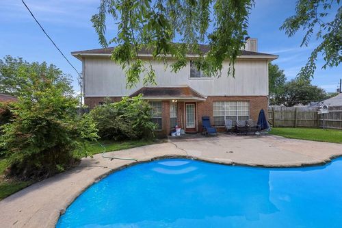 9540 Northmeadow Dr, Beaumont, TX, 77706-3861 | Card Image