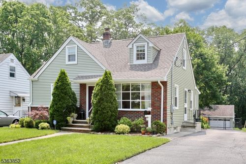 44 Sherman Ave, Hawthorne, NJ, 07506-1021 | Card Image