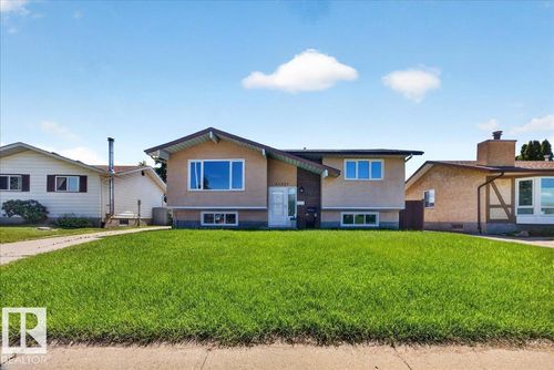 11327 165 Ave Nw, Edmonton, AB, T5X3V8 | Card Image