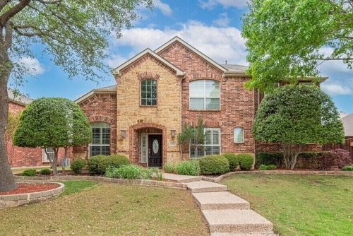 2056 Barret Dr, Frisco, TX, 75033-5206 | Card Image