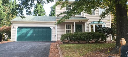 6106 Monet Dr, Roanoke, VA, 24018-5282 | Card Image