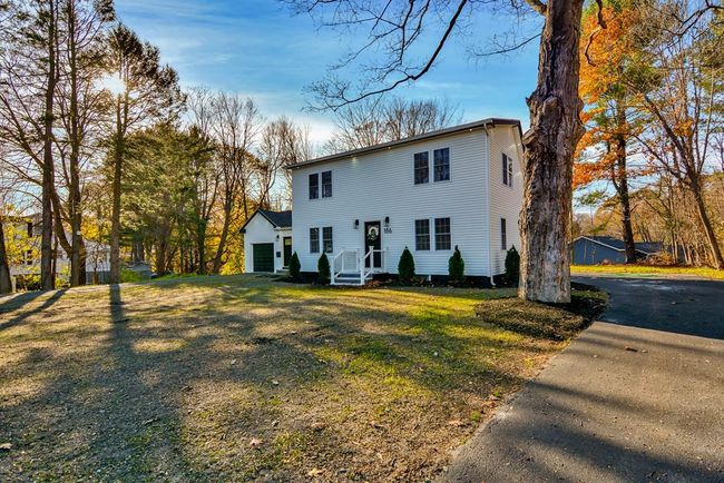 186 Elm St, House other with 4 bedrooms, 3 bathrooms and 8 parking in Andover MA | Image 5