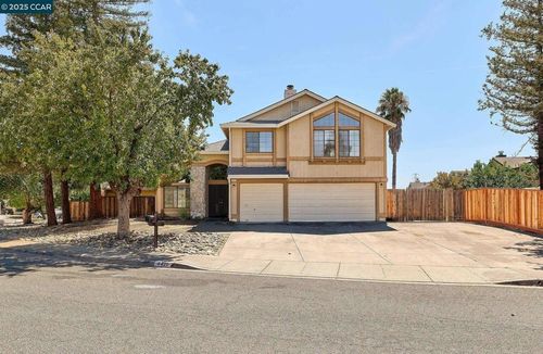 4420 Wolverine Way, Antioch, CA, 94531-7669 | Card Image