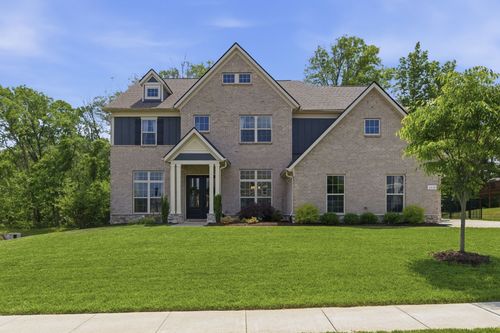 3230 Chase Point Dr, Franklin, TN, 37067-8179 | Card Image