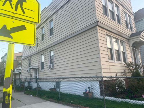148 Garfield Ave, Jersey City, NJ, 07305-2436 | Card Image