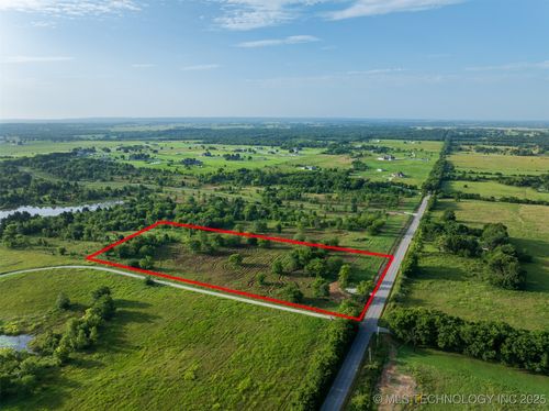 1 S 49th West Ave, Mounds, OK, 74047 | Card Image