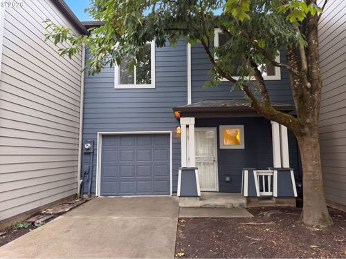 546 Ne Knott St, Portland, OR, 97212-3110 | Card Image