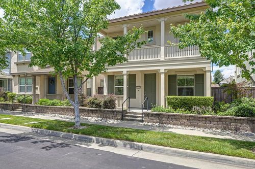 3225 Parkham Dr, Roseville, CA, 95747-9007 | Card Image
