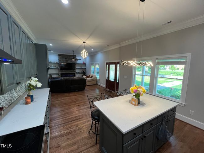 Open Floor Plan - 223 E Nash | Image 6