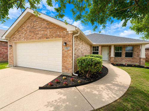 1511 Jacksons Run, Greenville, TX, 75402-7626 | Card Image