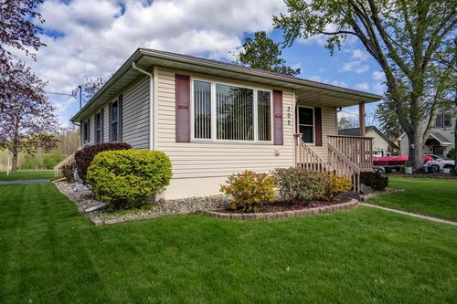 305 Arlington Avenue, Mauston, WI, 53948 | Card Image