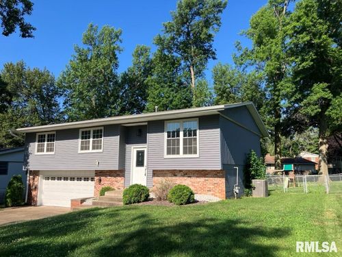 1412 S 30th St, Quincy, IL, 62301-6208 | Card Image