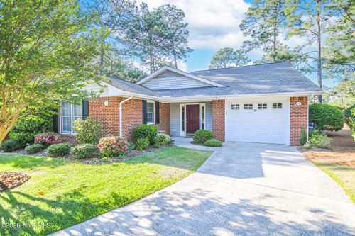 30 Gull Ln, Pinehurst, NC, 28374-8143 | Card Image