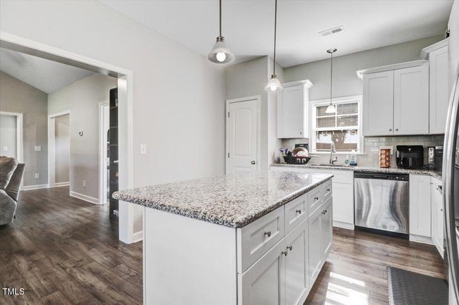 16-103 Fynloch Chase Dr-16 | Image 11