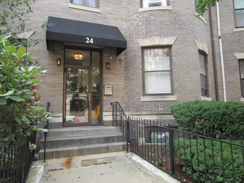 apt-12-24 Peterborough St, Boston, MA, 02215-4900 | Card Image