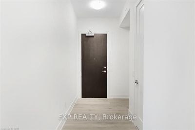 1802 - 385 Winston Rd, Condo with 2 bedrooms, 2 bathrooms and 2 parking in Grimsby ON | Image 2