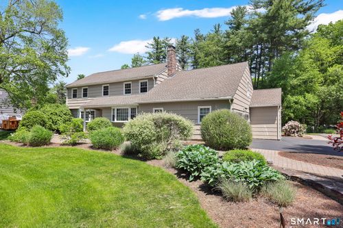 10 Hampshire Ln, Simsbury, CT, 06070-1224 | Card Image