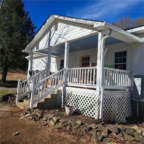 460 Little Elk Rd, Elk Park, NC, 28622-9130 | Card Image