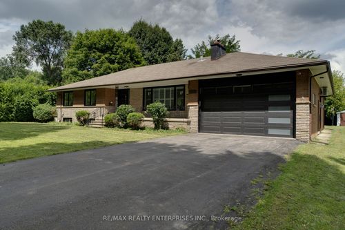 2037 Lynchmere Ave, Mississauga, ON, L5B1W7 | Card Image