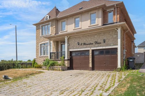 2 Riverstone Dr, Brampton, ON, L6P2V5 | Card Image