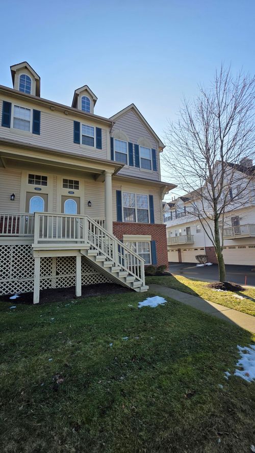 1449 Beachland Blvd, Keego Harbor, MI, 48320-1027 | Card Image