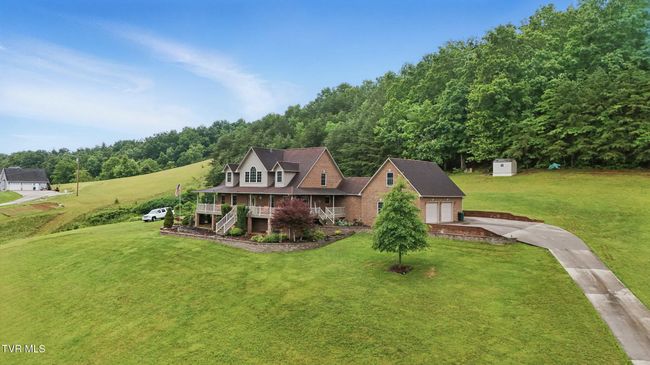 1124 Elizabethton Hwy, House other with 3 bedrooms, 3 bathrooms and null parking in Bluff City TN | Image 57