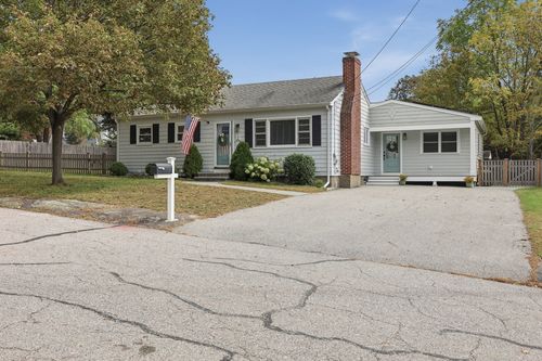 2 Azalea Rd, Newburyport, MA, 01950-1715 | Card Image