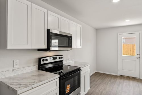 303 Victory Dr, Mabank, TX, 75147 | Card Image