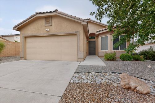 8323 Chilte Pine Rd Nw, Albuquerque, NM, 87120-4255 | Card Image